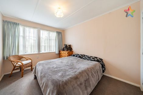 Photo of property in 6 Lockwood Crescent, Taita, Lower Hutt, 5011