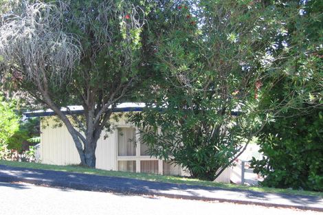 Photo of property in 34 Acacia Road, Torbay, Auckland, 0632