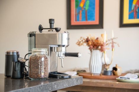 Photo of property in 7 Riverboat Lane, Helensville, 0800