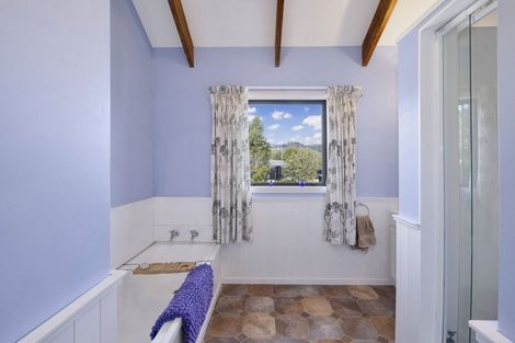 Photo of property in 225 Waitohu Valley Road, Otaki, 5583