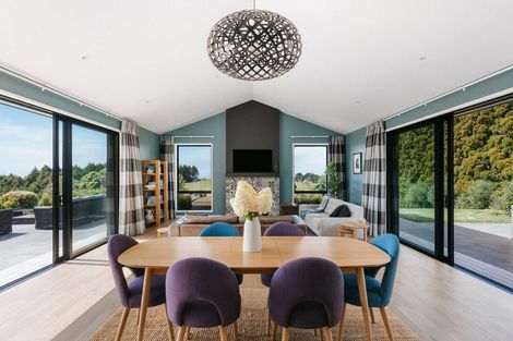 Photo of property in 1 Summerhill Drive, Papamoa, Te Puke, 3187