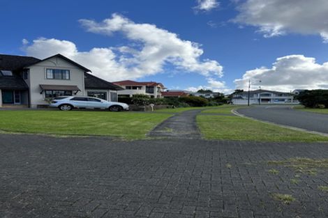 Photo of property in 3 Onemana Way, Te Atatu Peninsula, Auckland, 0610