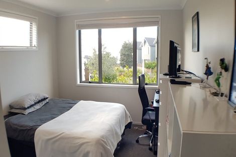 Photo of property in 84 Caldera Drive, Long Bay, Auckland, 0630