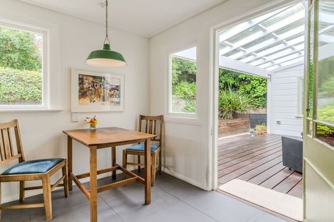 Photo of property in 22 Neidpath Road, Mornington, Dunedin, 9011