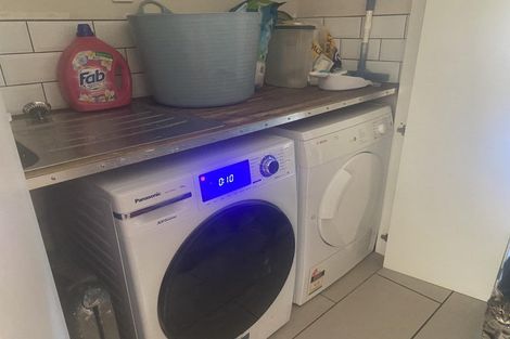 Photo of property in 4 Iris Grove, Trentham, Upper Hutt, 5018