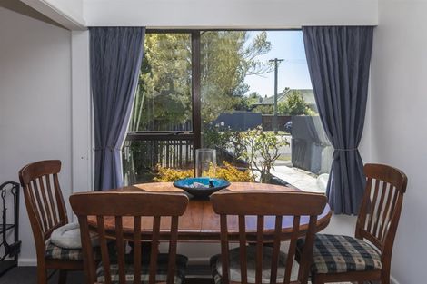 Photo of property in 17 Tuckers Road, Redwood, Christchurch, 8051