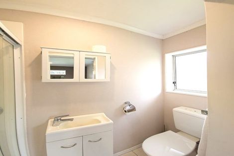 Photo of property in 93a Taylor Terrace, Tawa, Wellington, 5028