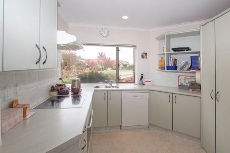 Photo of property in 15 Beaufort Mews, Taradale, Napier, 4112