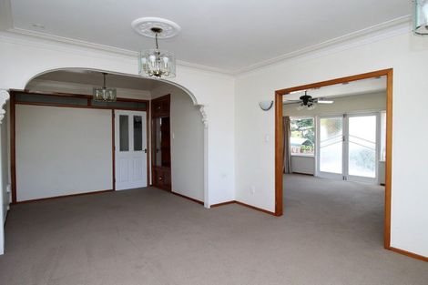 Photo of property in 25 Lynmore Drive, Hillpark, Auckland, 2102