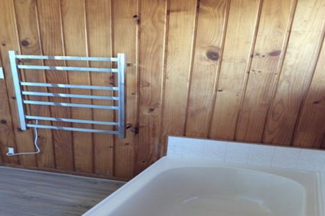 Photo of property in 2/170 Ennis Avenue, Pakuranga Heights, Auckland, 2010