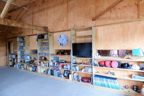 Photo of property in 593 Ormiston Road, Waipu, 0582