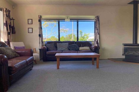 Photo of property in 127 Paramount Parade, Tikipunga, Whangarei, 0112