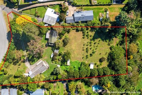 Photo of property in 27 Waikite Road, Welcome Bay, Tauranga, 3112