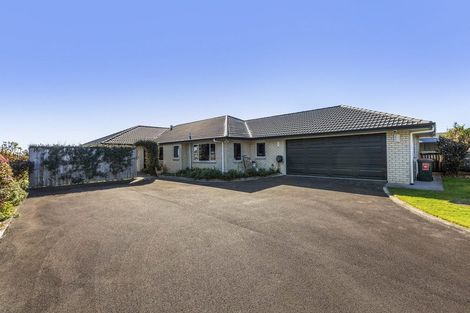 Photo of property in 9a Manukaka Heights, Hurdon, New Plymouth, 4310