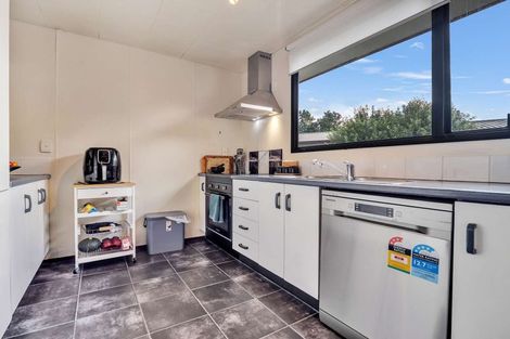 Photo of property in 32 Cemetery Road, Waiuku, 2123