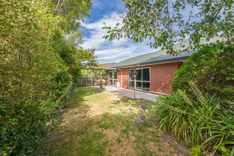 Photo of property in 24 Wendy Place, Heathcote Valley, Christchurch, 8022