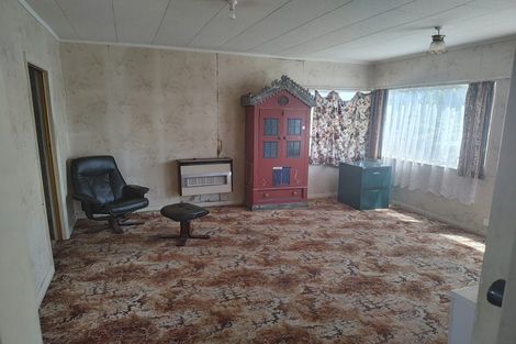 Photo of property in 19 Toi Street, Tawhero, Whanganui, 4501