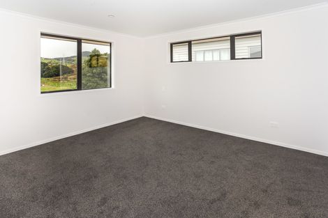 Photo of property in 5 Springburn Place, Pokeno, 2402