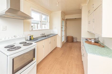 Photo of property in 11a Manuka Street, Castlecliff, Whanganui, 4501