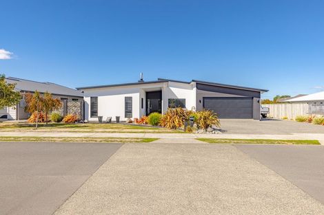 Photo of property in 19 Hartley Avenue, Carterton, 5713