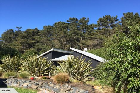 Photo of property in 4 Pari Street, Aramoana, Port Chalmers, 9082