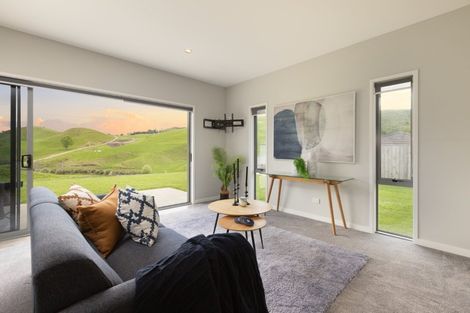 Photo of property in 174 Ballintoy Park Drive, Welcome Bay, Tauranga, 3175