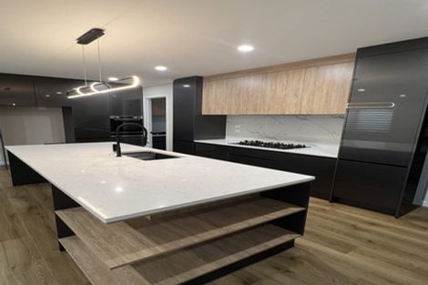 Photo of property in 112 Valderama Drive, Flat Bush, Auckland, 2019