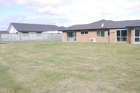 Photo of property in 41 Pukeko Way, Kinloch, Taupo, 3377