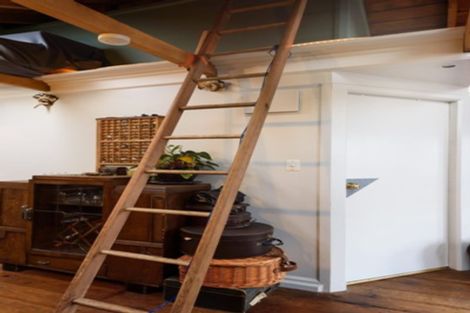 Photo of property in 1a Cruickshank Street, Kilbirnie, Wellington, 6022