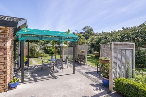 Photo of property in 1 Jeannie Way, Waikanae Beach, Waikanae, 5036