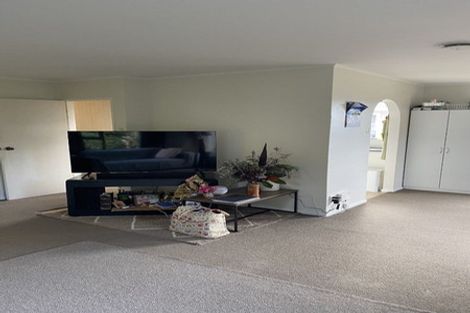 Photo of property in 10 Westra View, Tawa, Wellington, 5028