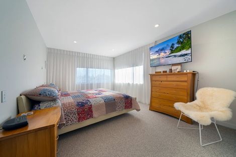Photo of property in 14a Waitemata Road, Hauraki, Auckland, 0622