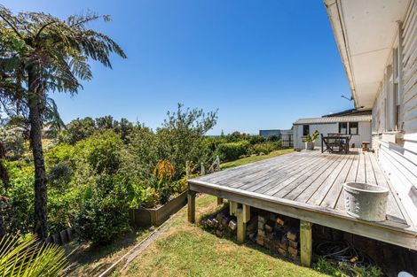 Photo of property in 13 Moana Crescent, Blagdon, New Plymouth, 4310