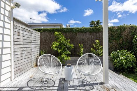 Photo of property in 48 Chester Avenue, Westmere, Auckland, 1022