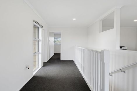 Photo of property in 8 Aintree Crescent, Awapuni, Palmerston North, 4412