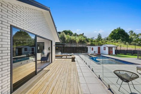 Photo of property in 99 Stoneridge Terrace, Whitford, Manurewa, 2576