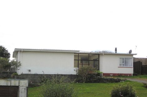 Photo of property in 102 Omata Road, Marfell, New Plymouth, 4310