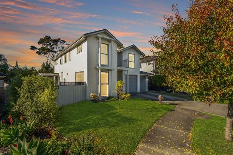 Photo of property in 69 Mackay Drive, Greenhithe, Auckland, 0632