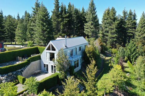 Photo of property in 20 Murray Place, Lake Tekapo, 7999