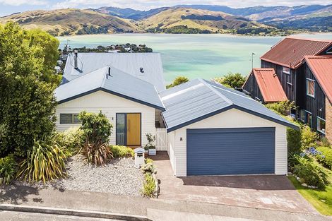 Photo of property in 85 Kahu Road, Paremata, Porirua, 5024