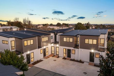 Photo of property in 1b Bellville Drive, Clendon Park, Auckland, 2103