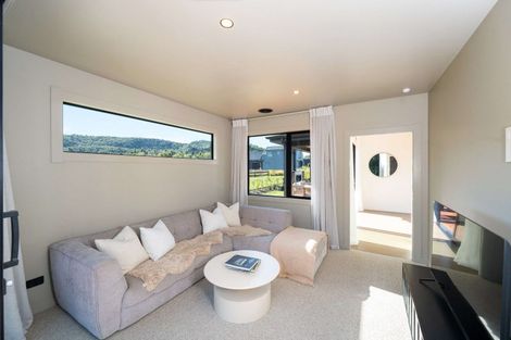 Photo of property in 56 Seven Oaks Drive, Kinloch, 3377