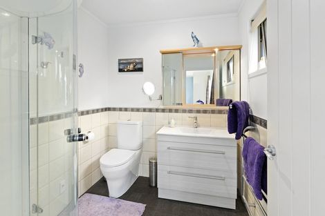 Photo of property in 5 Corfe Castle Lane, Levin, 5510