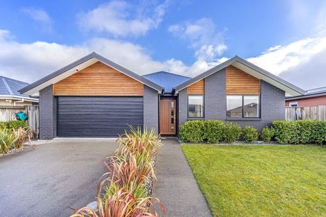 Photo of property in 14 Henrietta Street, Marshland, Christchurch, 8083