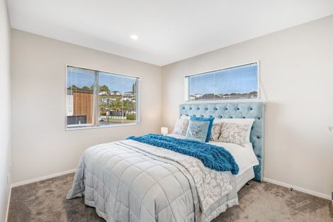 Photo of property in 68 Colonial Drive, Silverdale, 0932