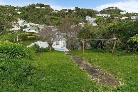 Photo of property in 235 Ohiro Road, Brooklyn, Wellington, 6021