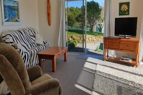 Photo of property in 36 Nyhane Drive, Ligar Bay, Takaka, 7183