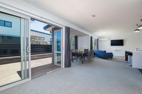 Photo of property in 31 Grandvista Drive, Green Island, Dunedin, 9018