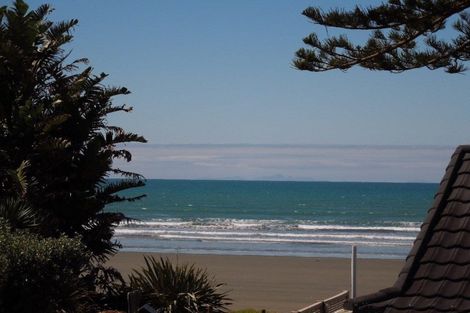 Photo of property in 11 Noel Avenue, Orewa, 0931