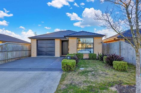 Photo of property in 40 Tara Crescent, Woodend, 7610